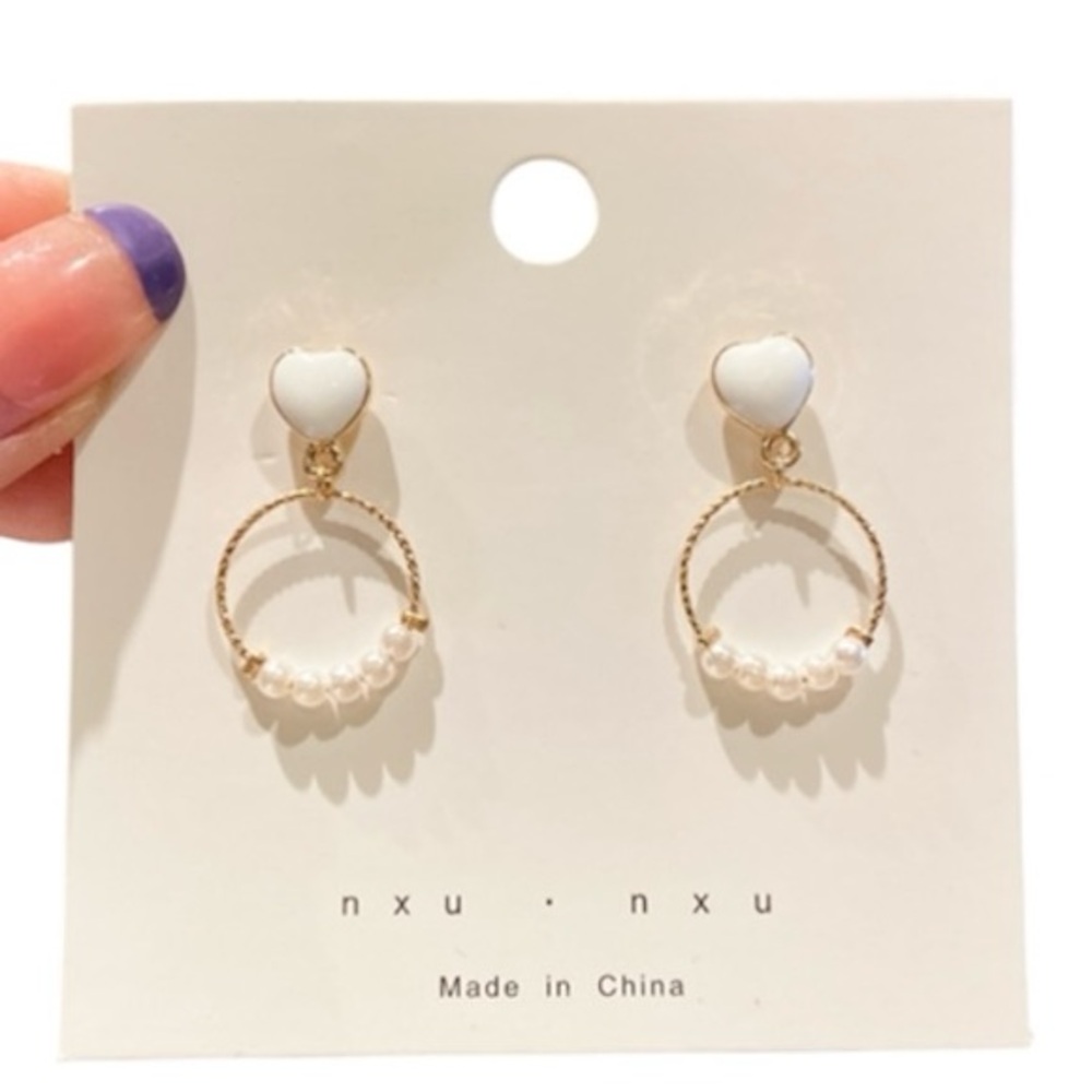 Stainless Steel White Heart and Pearl Gold Earrings